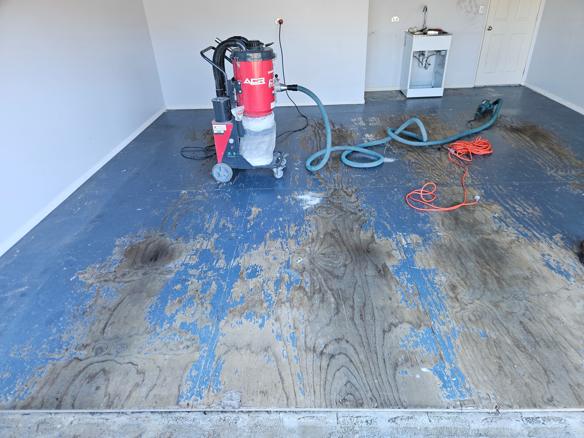 Garage carpet installation by All Carpet Repairs Auckland